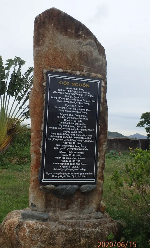 Illustration: How to Address the Cultural Gap in Personal Growth Resources for Vietnamese Catholics?