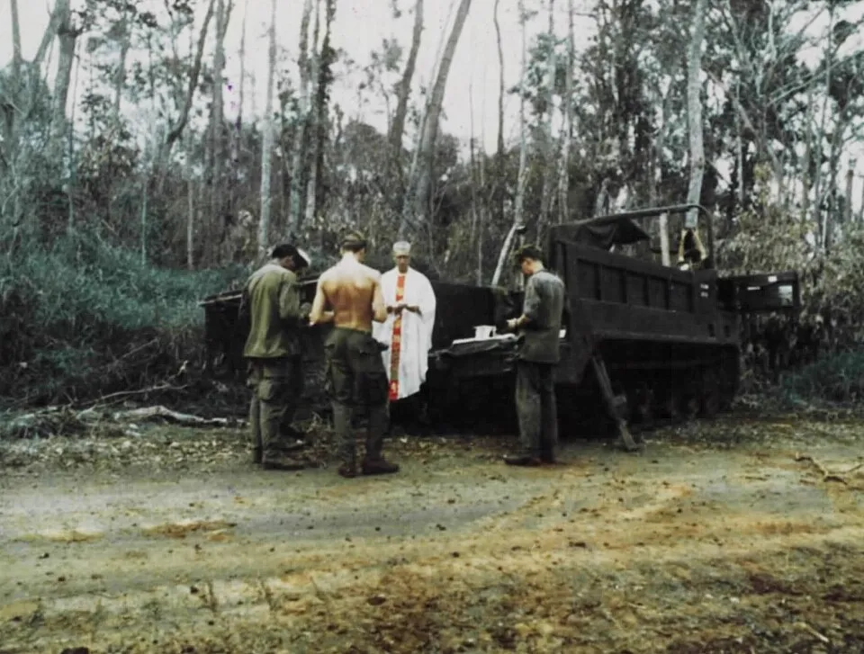 Illustration: Vietnam's 2026 National Elderly Healthcare Expansion: Coverage, Technology, and Community Models